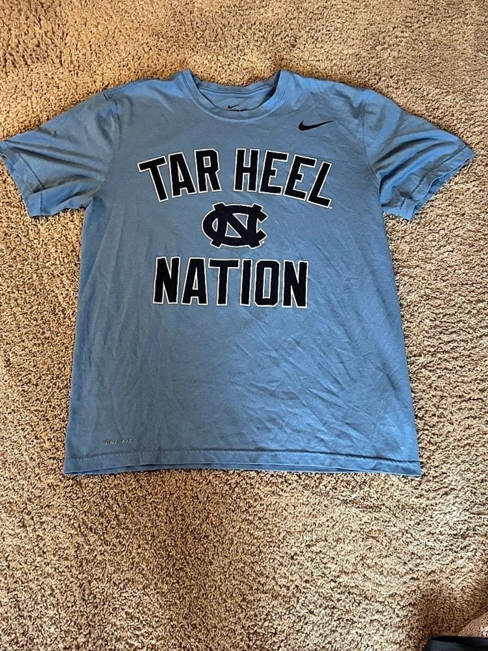 Nike Dri-FIT North Carolina Tar Heels T-Shirt Tee Blue Medium